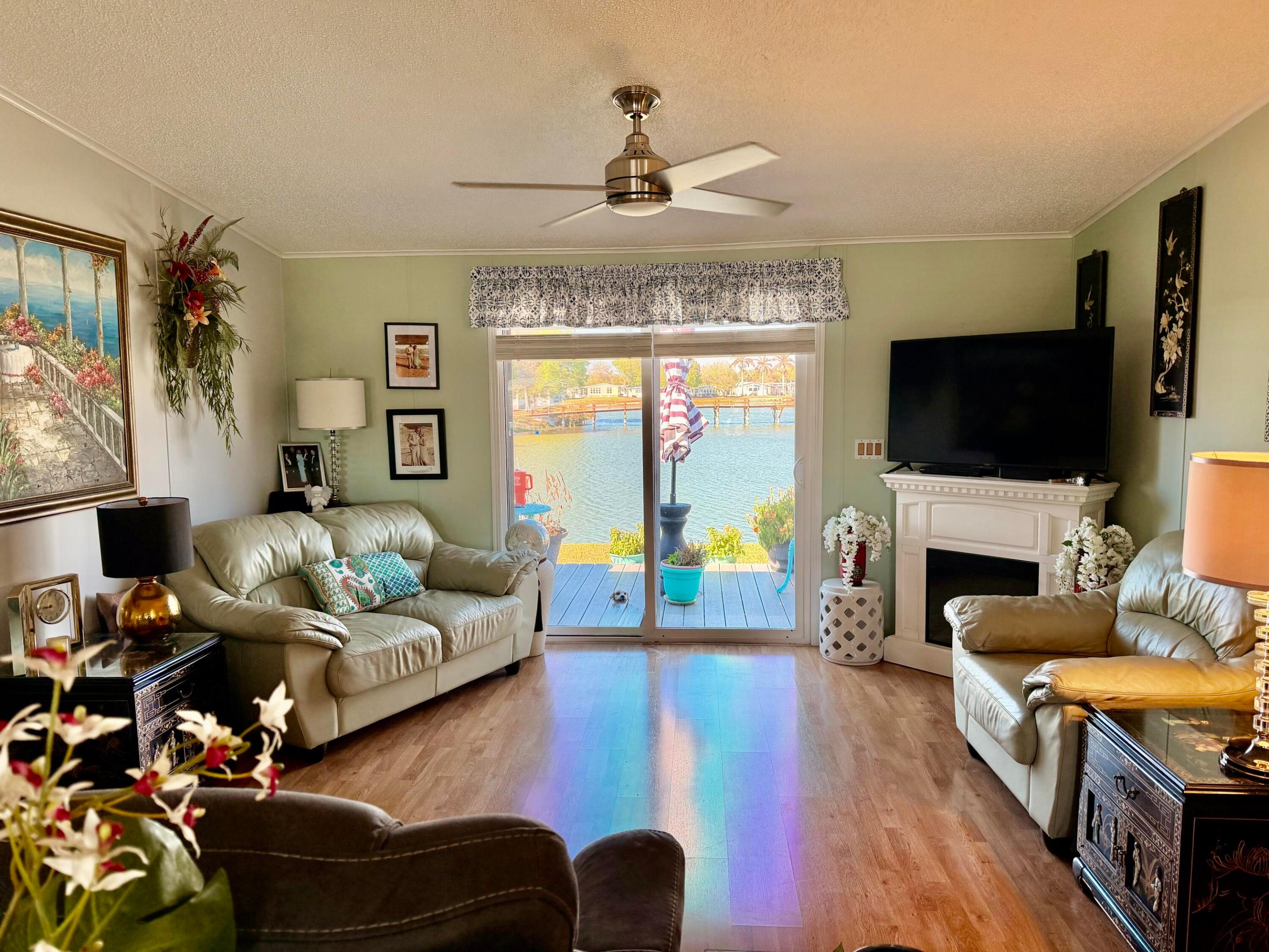 SEMINOLE COVE CONDOMINIUM - Residential