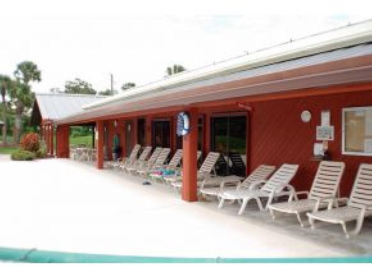 SEMINOLE COVE CONDOMINIUM - Residential