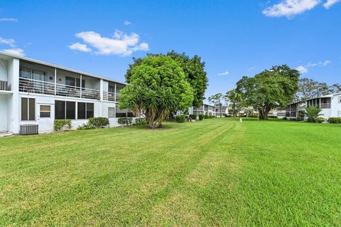 A home in Deerfield Beach