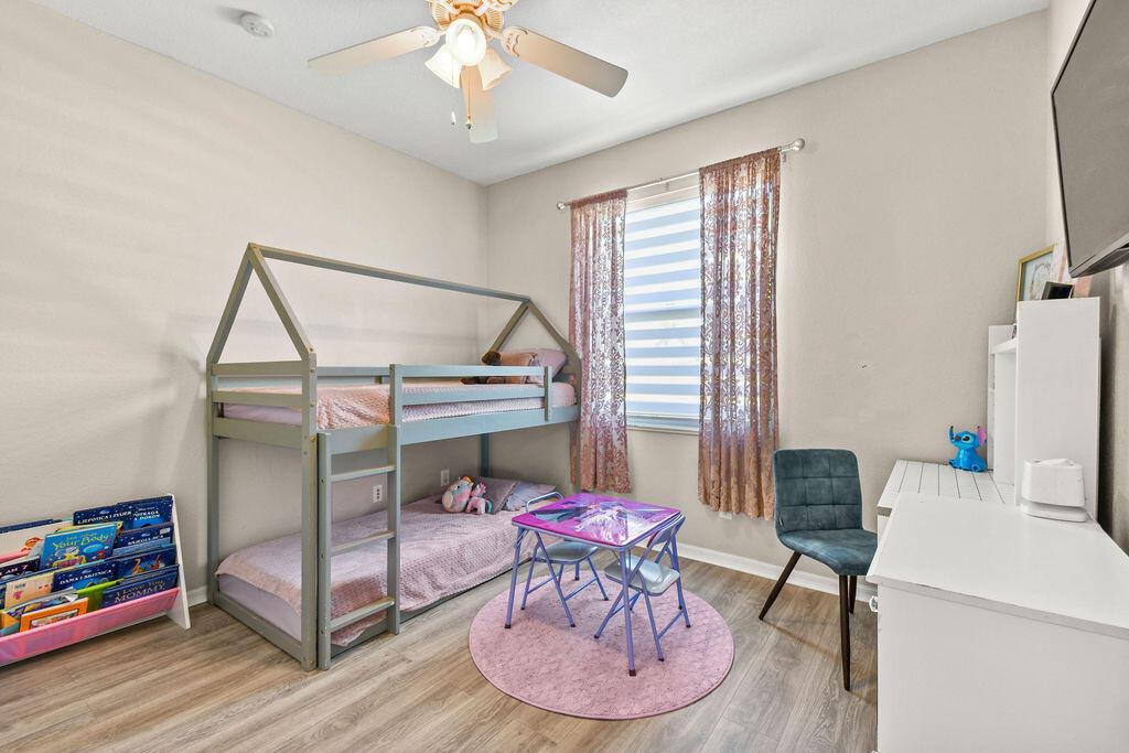 PORT ST LUCIE-SECTION 04 - Residential