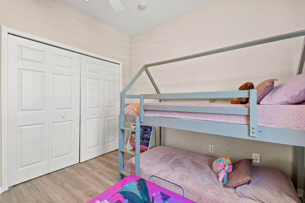 PORT ST LUCIE-SECTION 04 - Residential