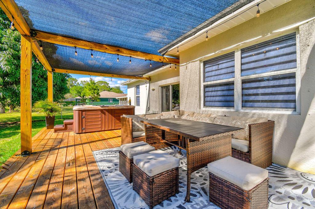 PORT ST LUCIE-SECTION 04 - Residential