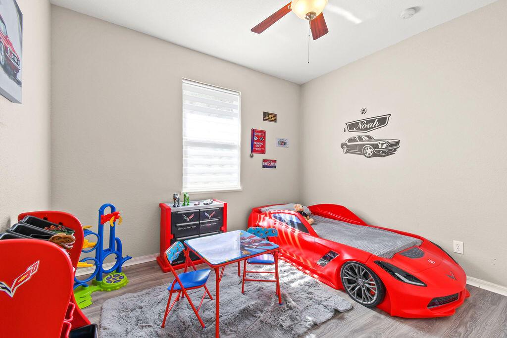 PORT ST LUCIE-SECTION 04 - Residential