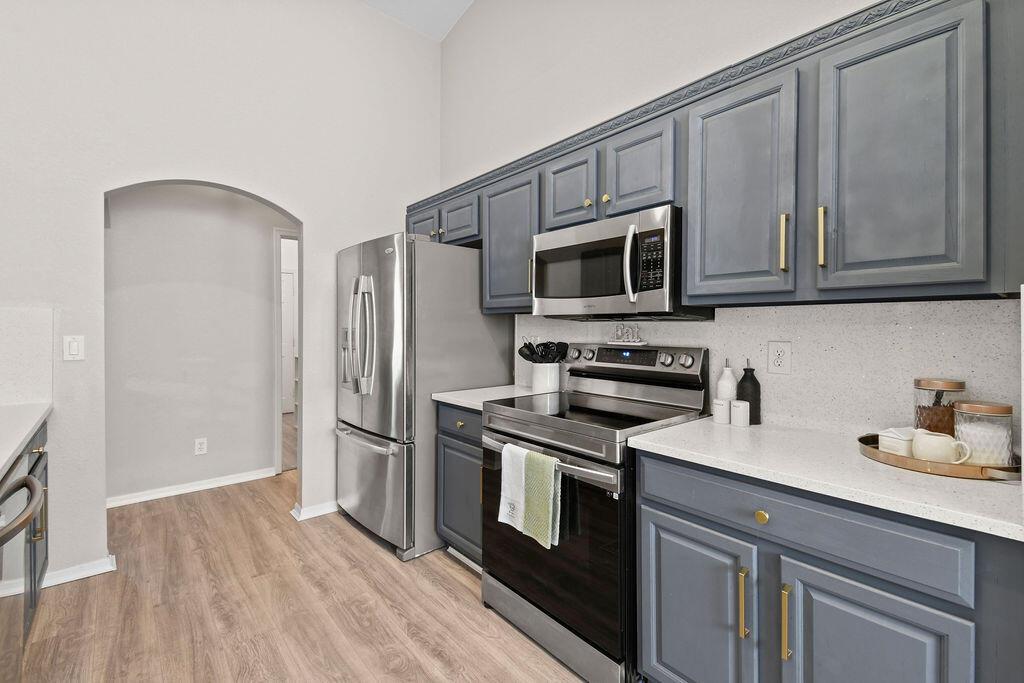 PORT ST LUCIE-SECTION 04 - Residential