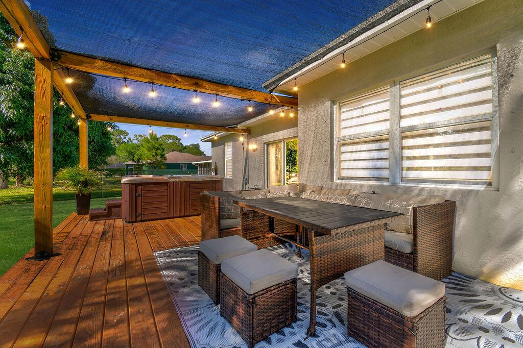 PORT ST LUCIE-SECTION 04 - Residential