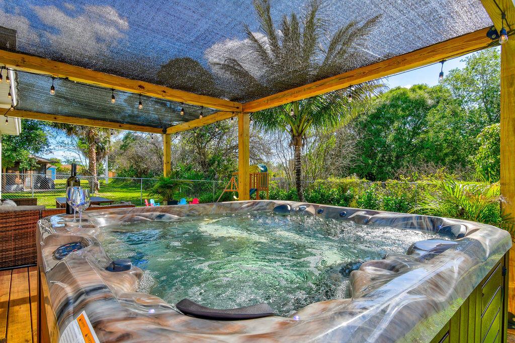 PORT ST LUCIE-SECTION 04 - Residential