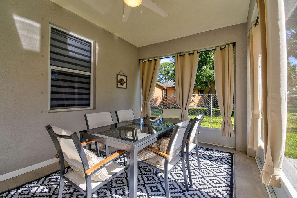 PORT ST LUCIE-SECTION 04 - Residential