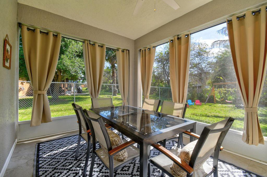 PORT ST LUCIE-SECTION 04 - Residential