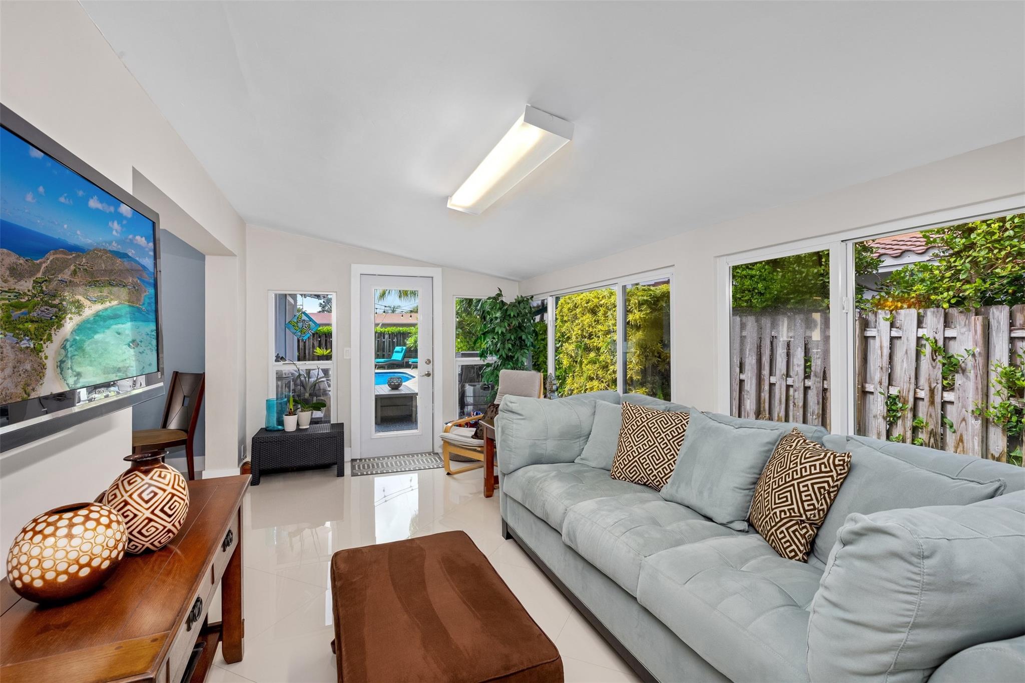 Coral Ridge Isles 45-47 B - Residential