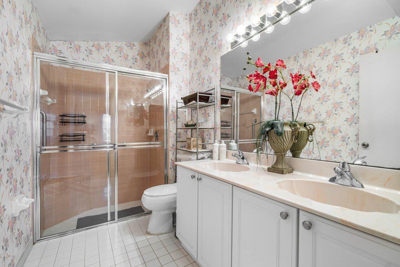 FAIRWAY COVE OF WELLINGTON - Residential Lease