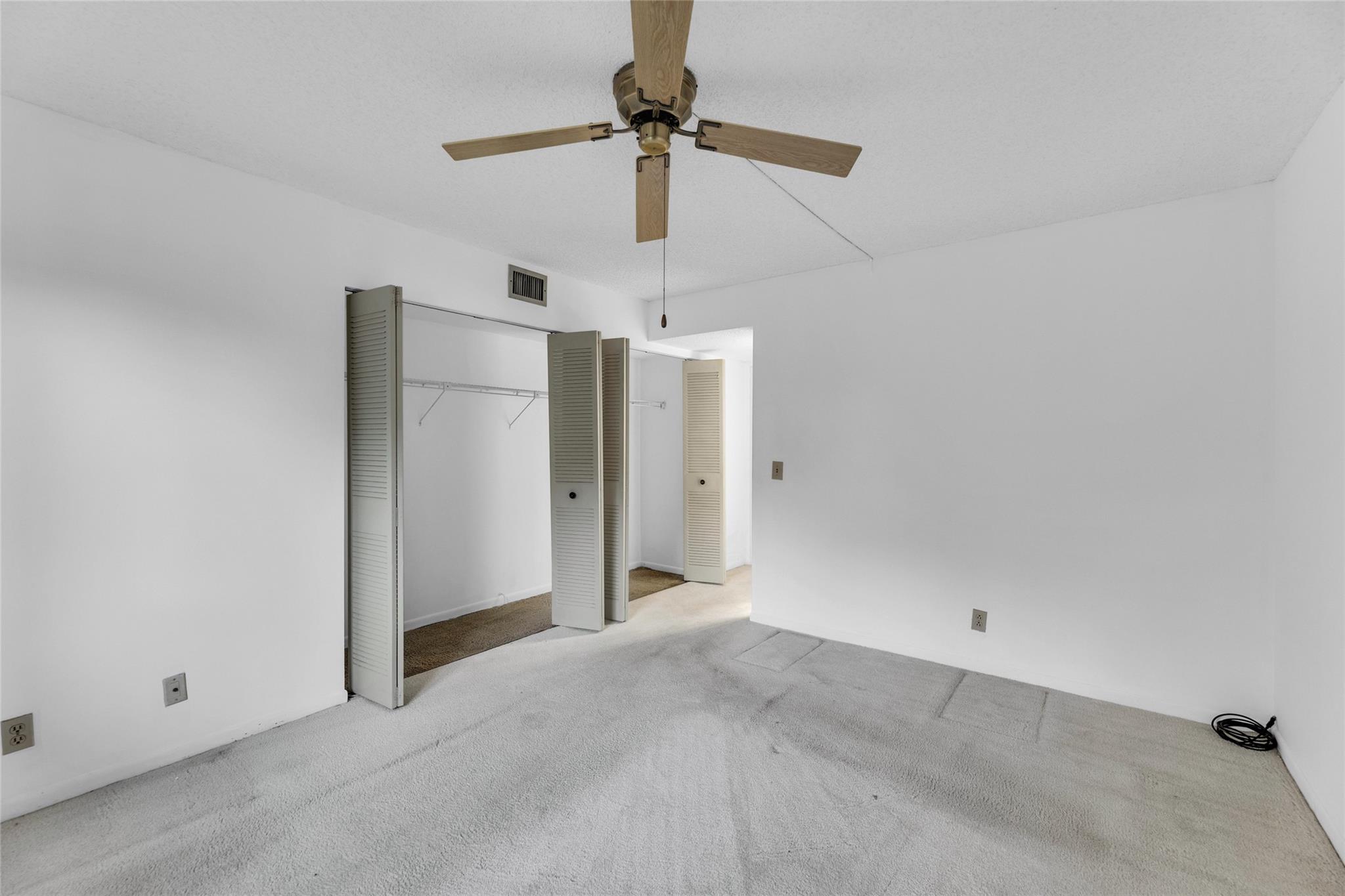 BOCA TERRACE COND PHASE I - Residential