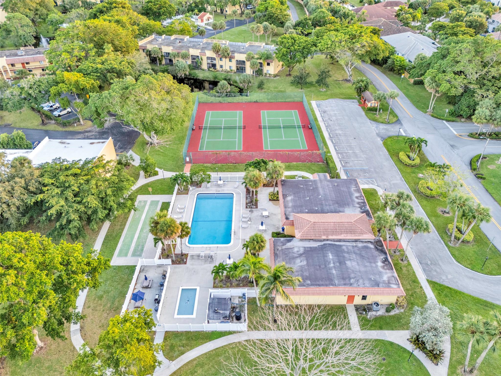 BOCA TERRACE COND PHASE I - Residential