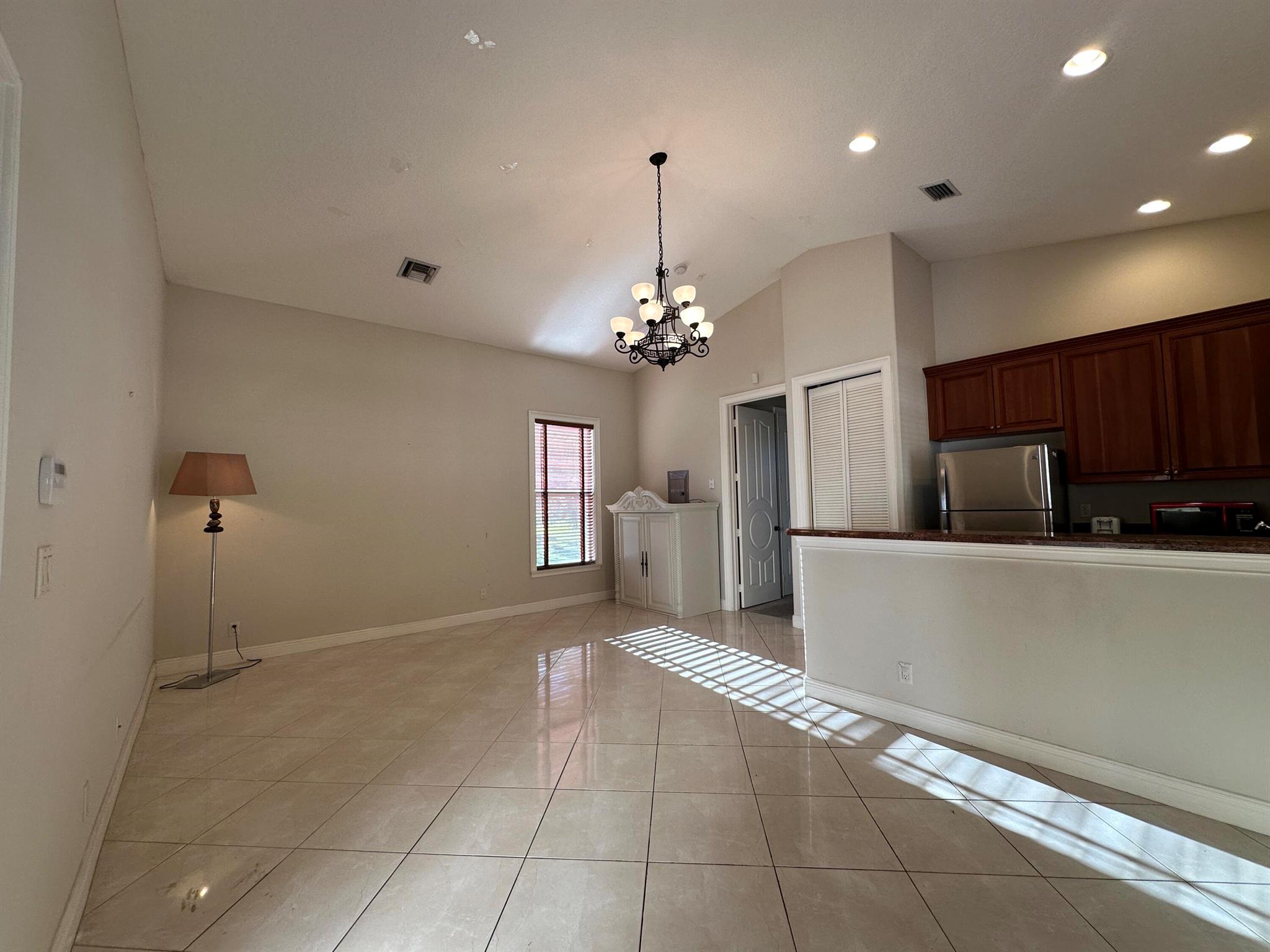 COBBLESTONE - Residential Lease