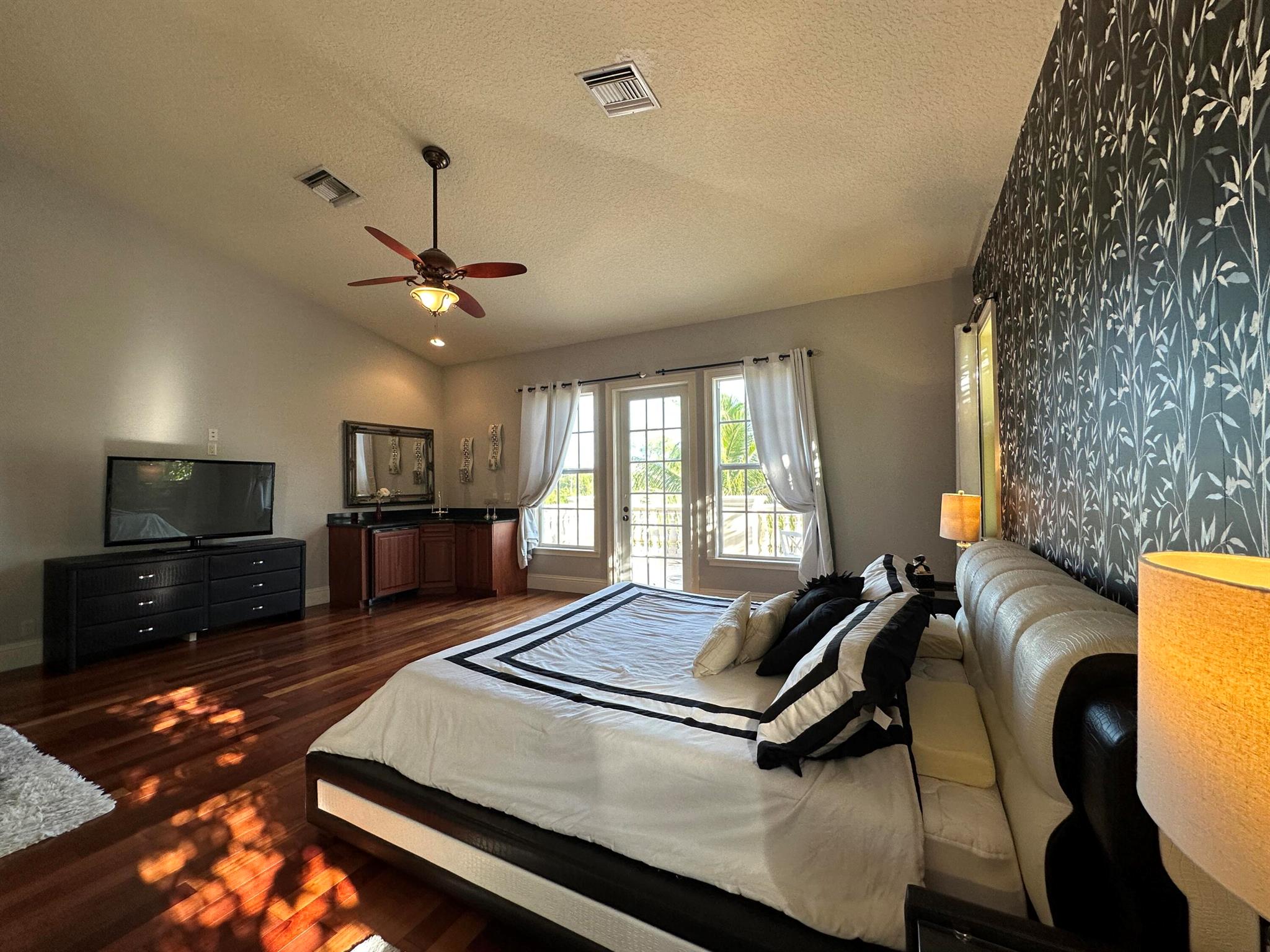 COBBLESTONE - Residential Lease