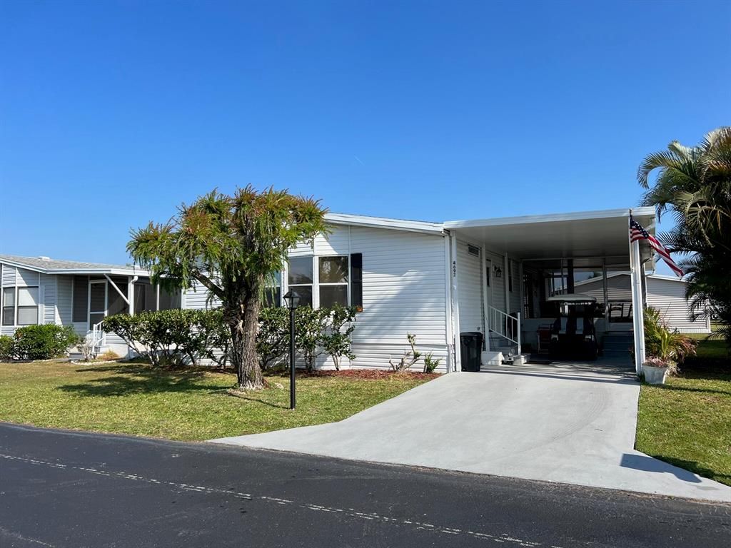 Photo of 4697 SE Copperwood Terrace, Stuart, FL 34997 (MLS # R10882381)