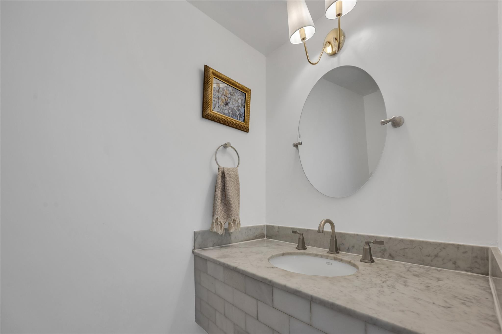 314 Poinciana Drive 806