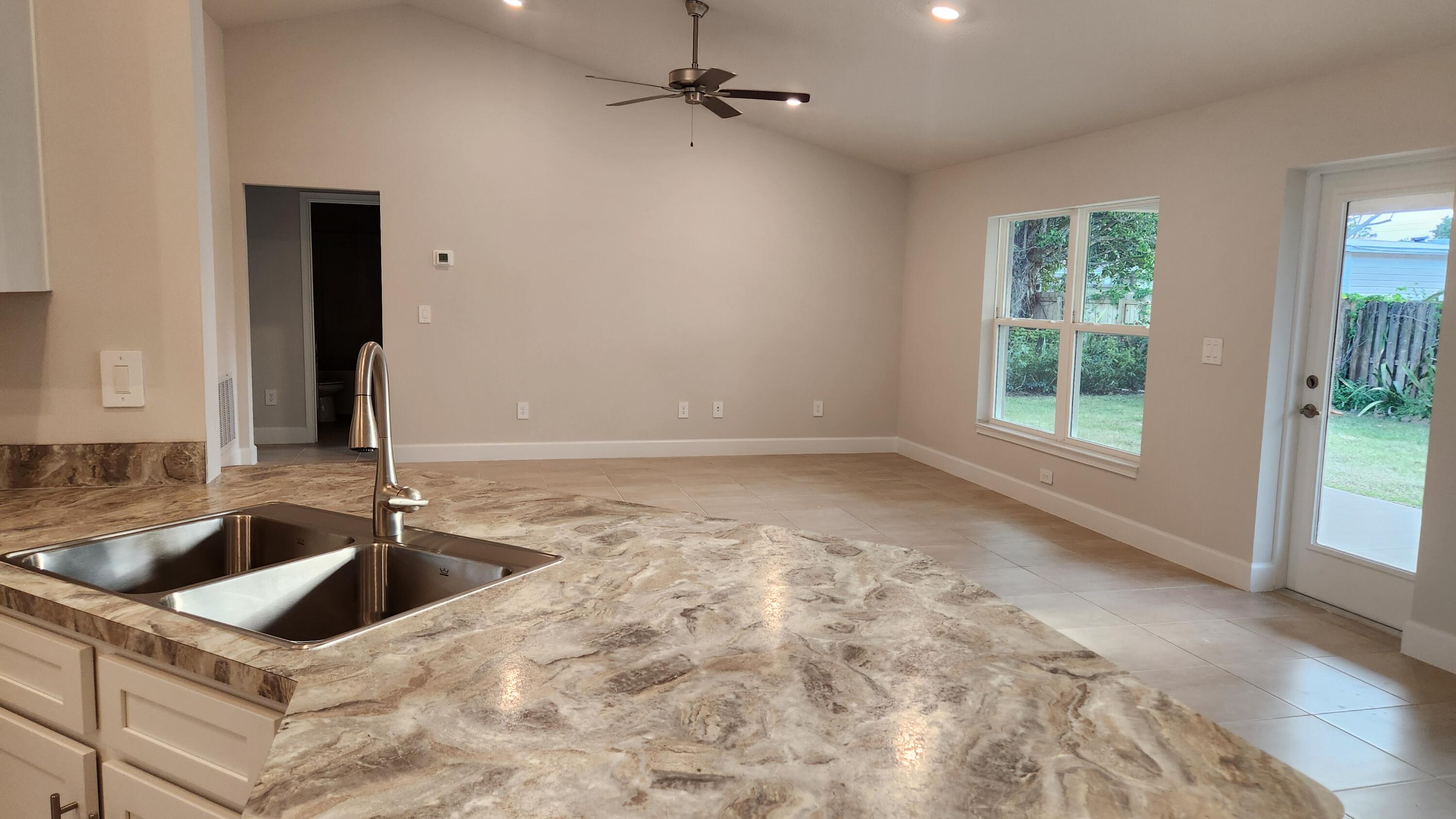 PORT ST LUCIE SECTION 33 - Residential