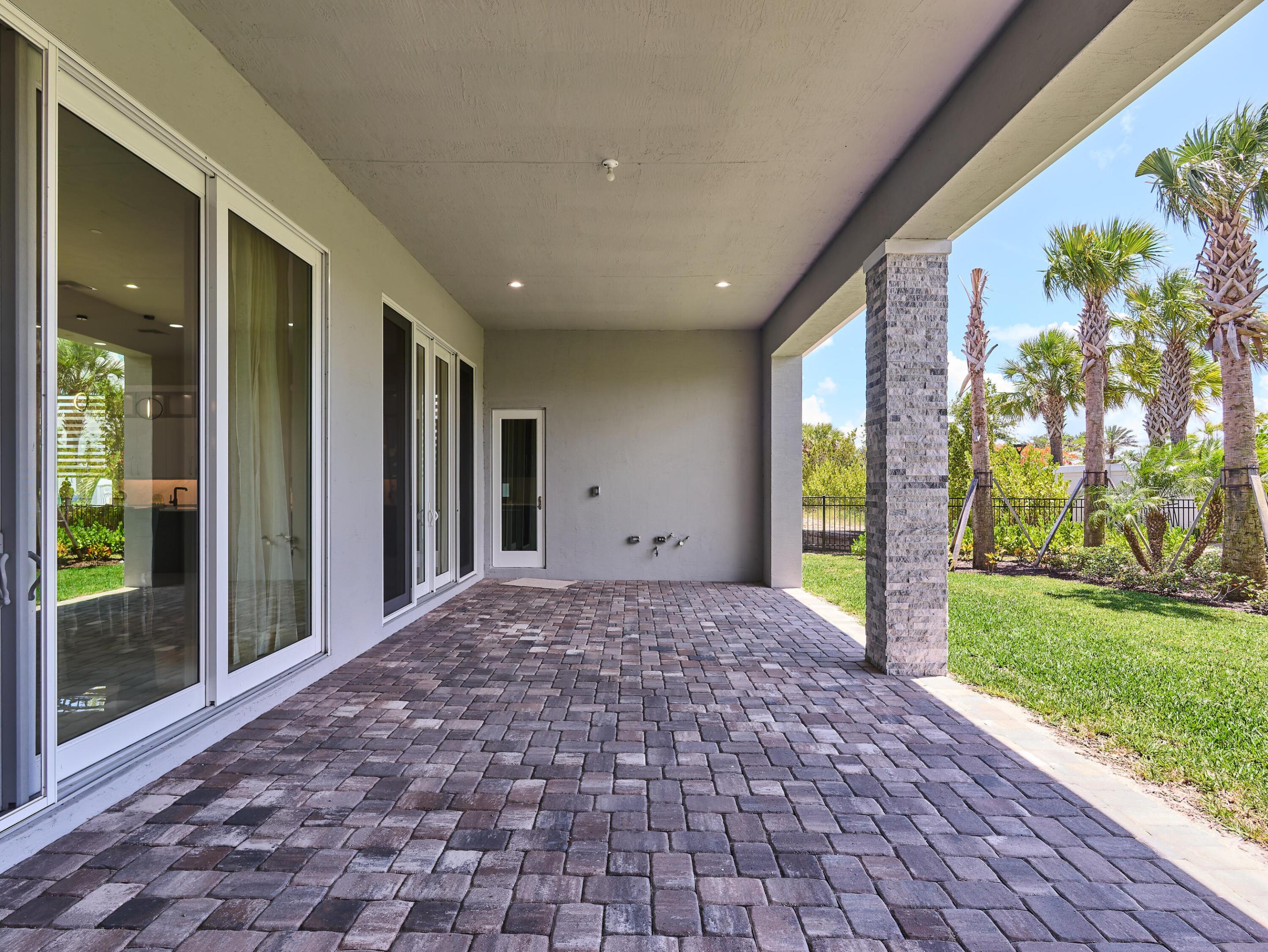 Coral Isles at Avenir - Residential