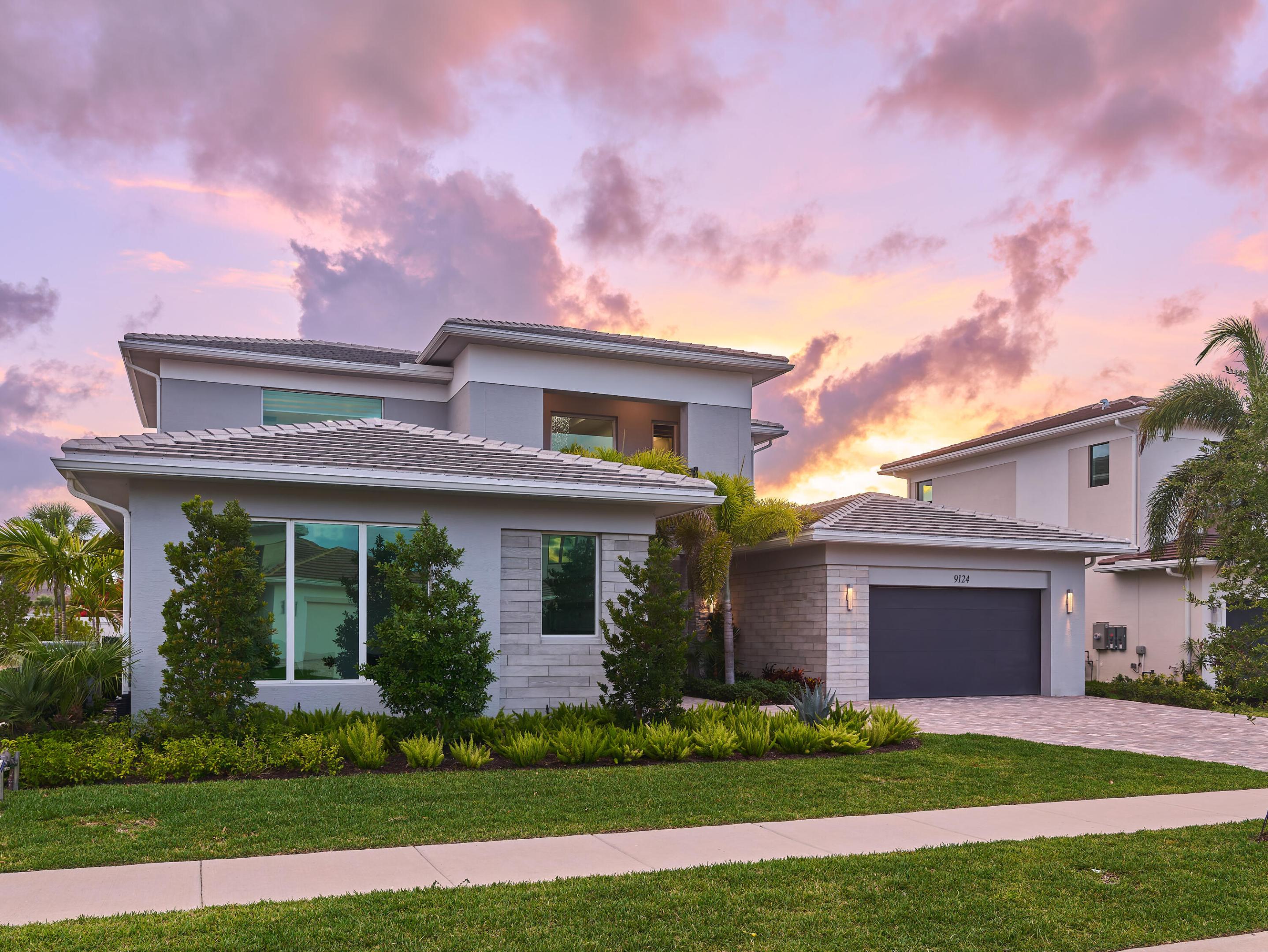 9124 Coral Isles Circle