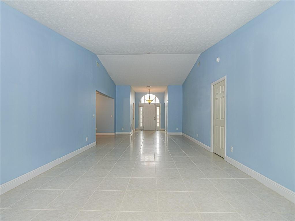 GROVE ISLE EAST CONDOMINI - Residential