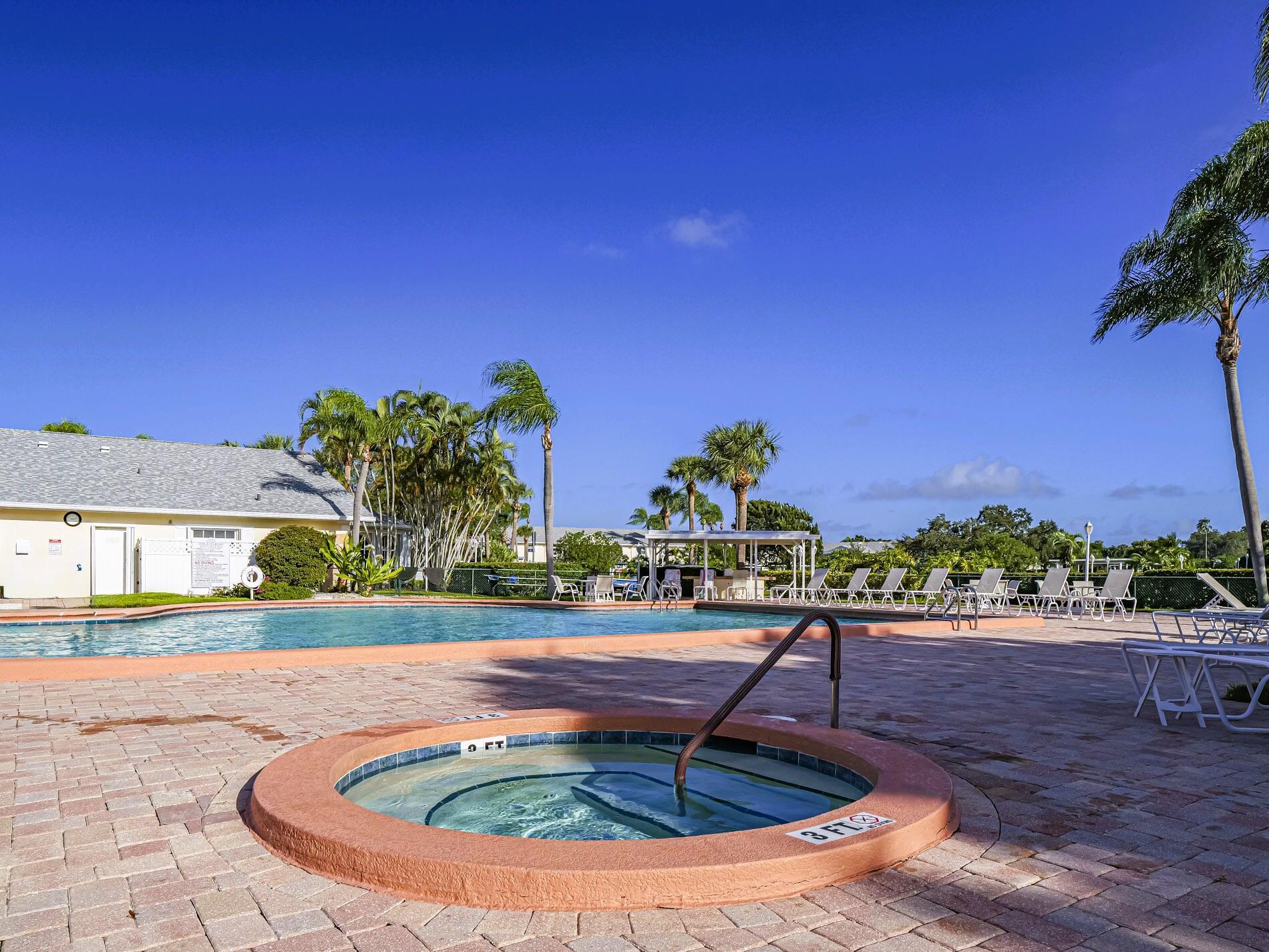 GROVE ISLE EAST CONDOMINI - Residential