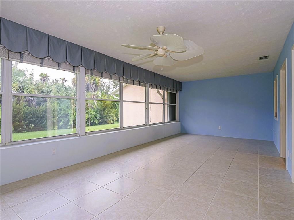 GROVE ISLE EAST CONDOMINI - Residential