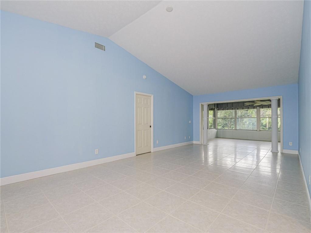 GROVE ISLE EAST CONDOMINI - Residential