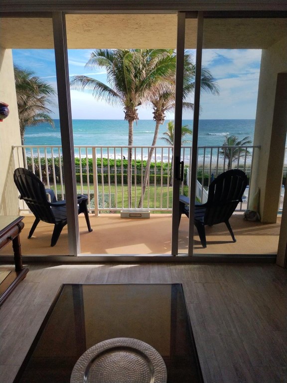 Island Beach Club - Residential