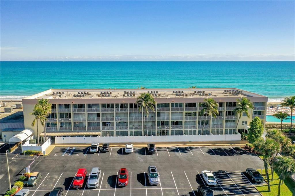 Island Beach Club - Residential