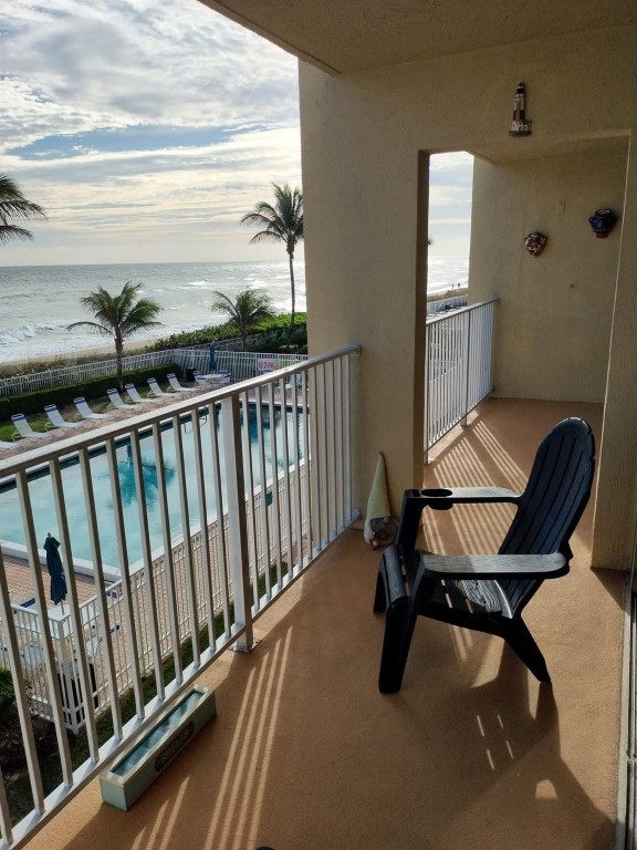 Island Beach Club - Residential