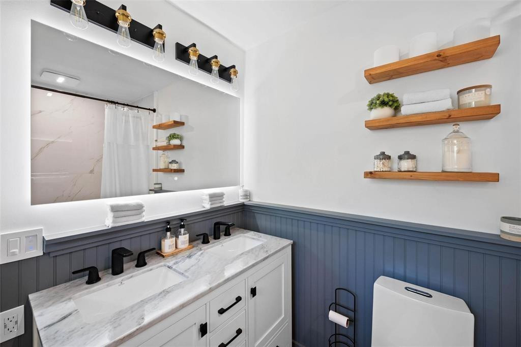 Hollywood 1-21 B - Residential Lease