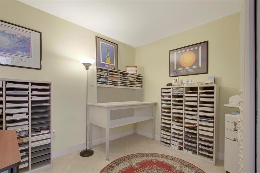 ONE CITY PLAZA CONDO - Residential Lease