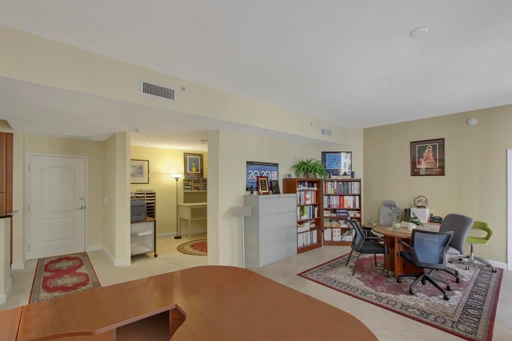 ONE CITY PLAZA CONDO - Residential Lease