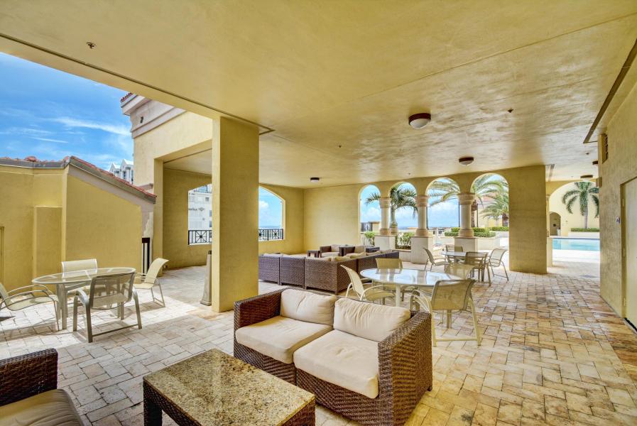 ONE CITY PLAZA CONDO - Residential Lease