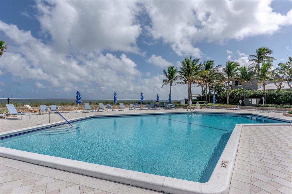 CORNICHE CONDO - Residential