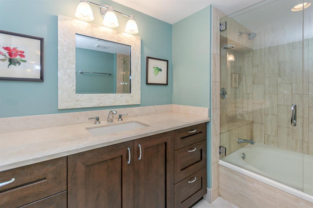 CORNICHE CONDO - Residential