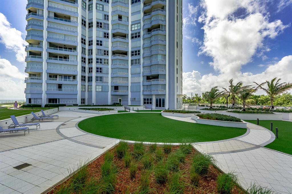 CORNICHE CONDO - Residential