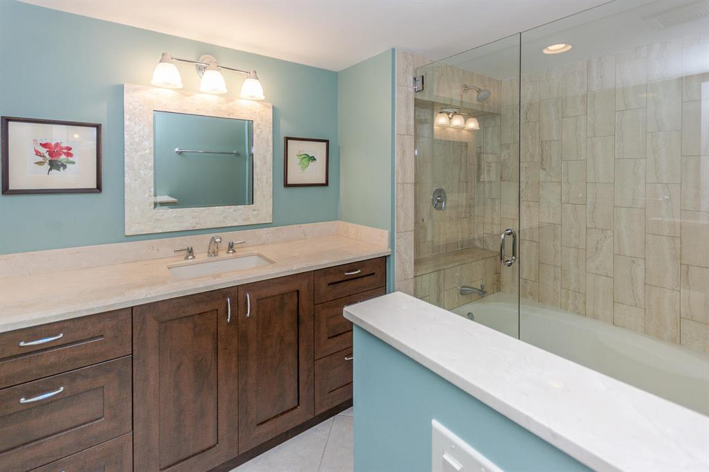 CORNICHE CONDO - Residential