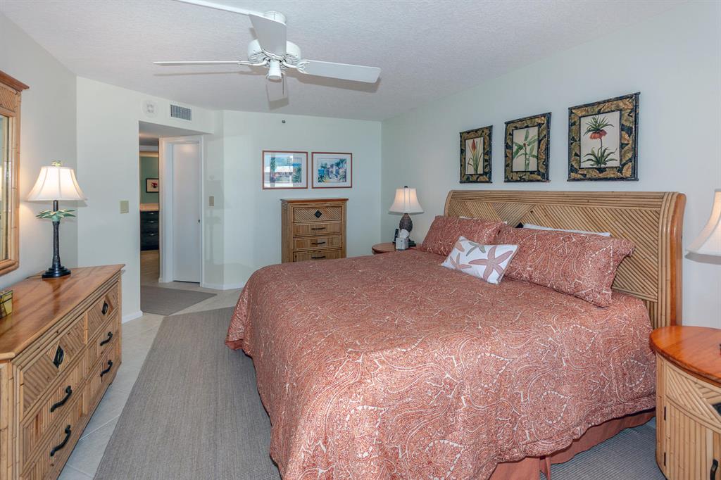 CORNICHE CONDO - Residential