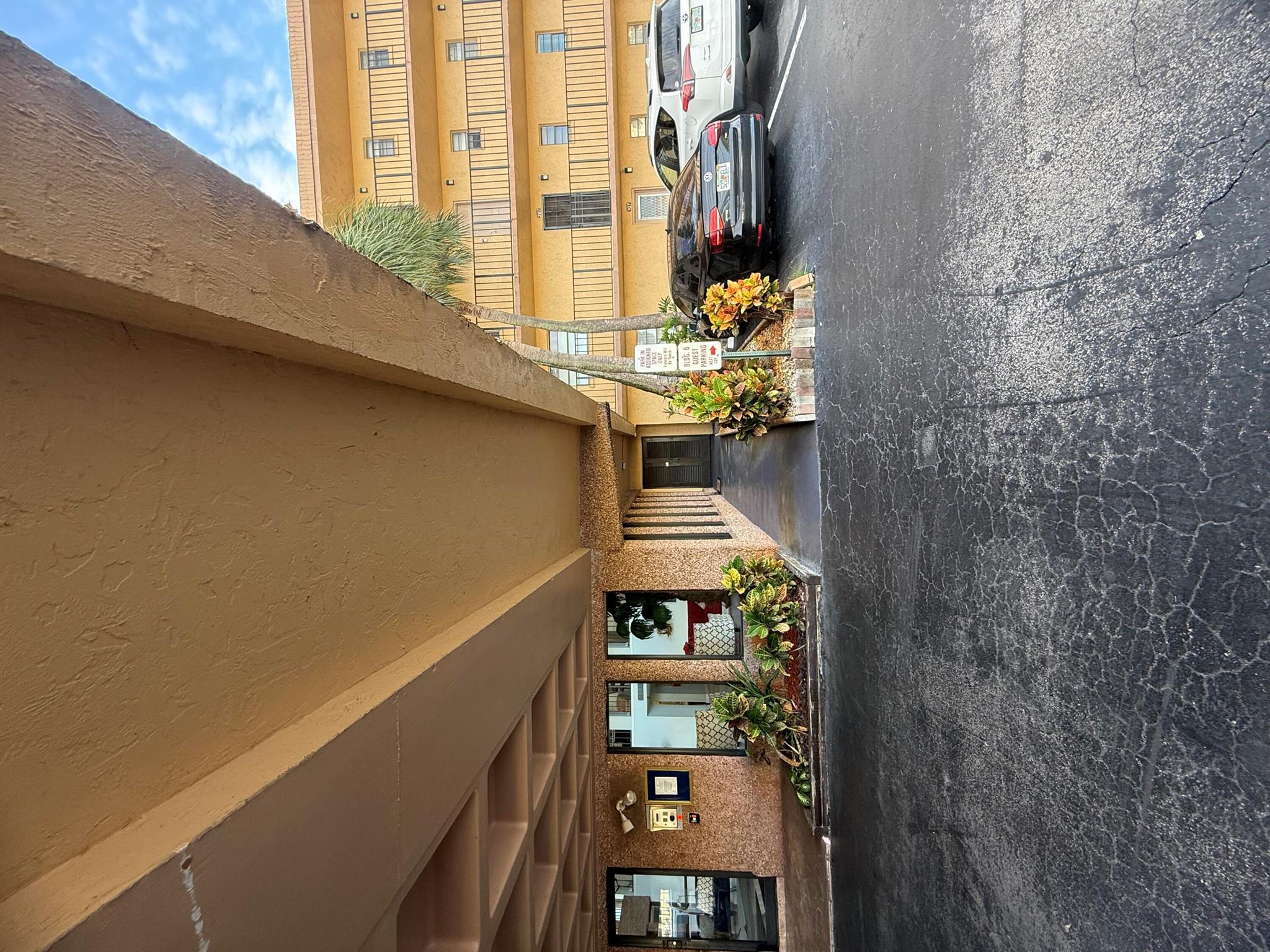 ISLE OF SANDALFOOT CONDO - Residential Lease