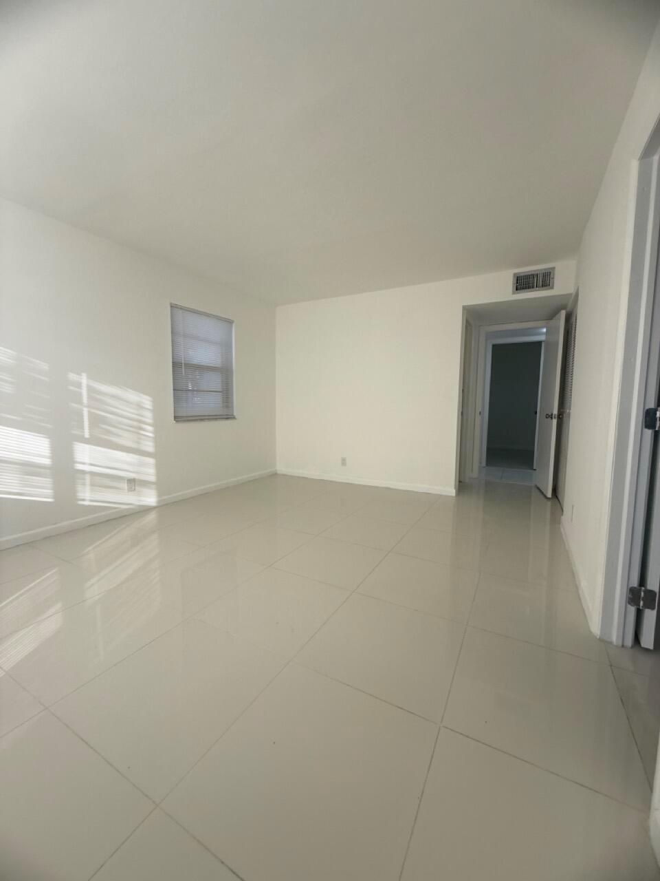 ISLE OF SANDALFOOT CONDO - Residential Lease