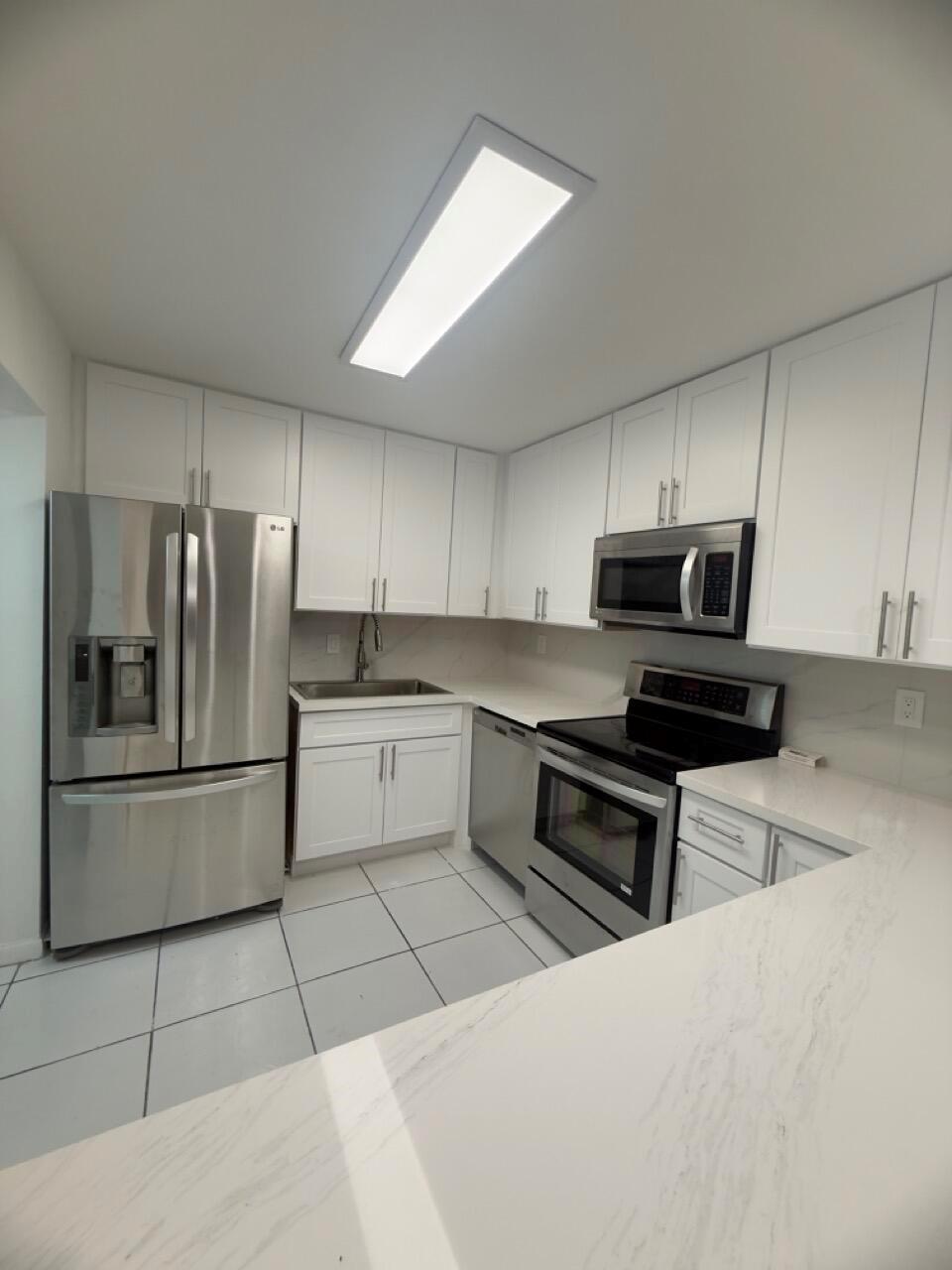 ISLE OF SANDALFOOT CONDO - Residential Lease