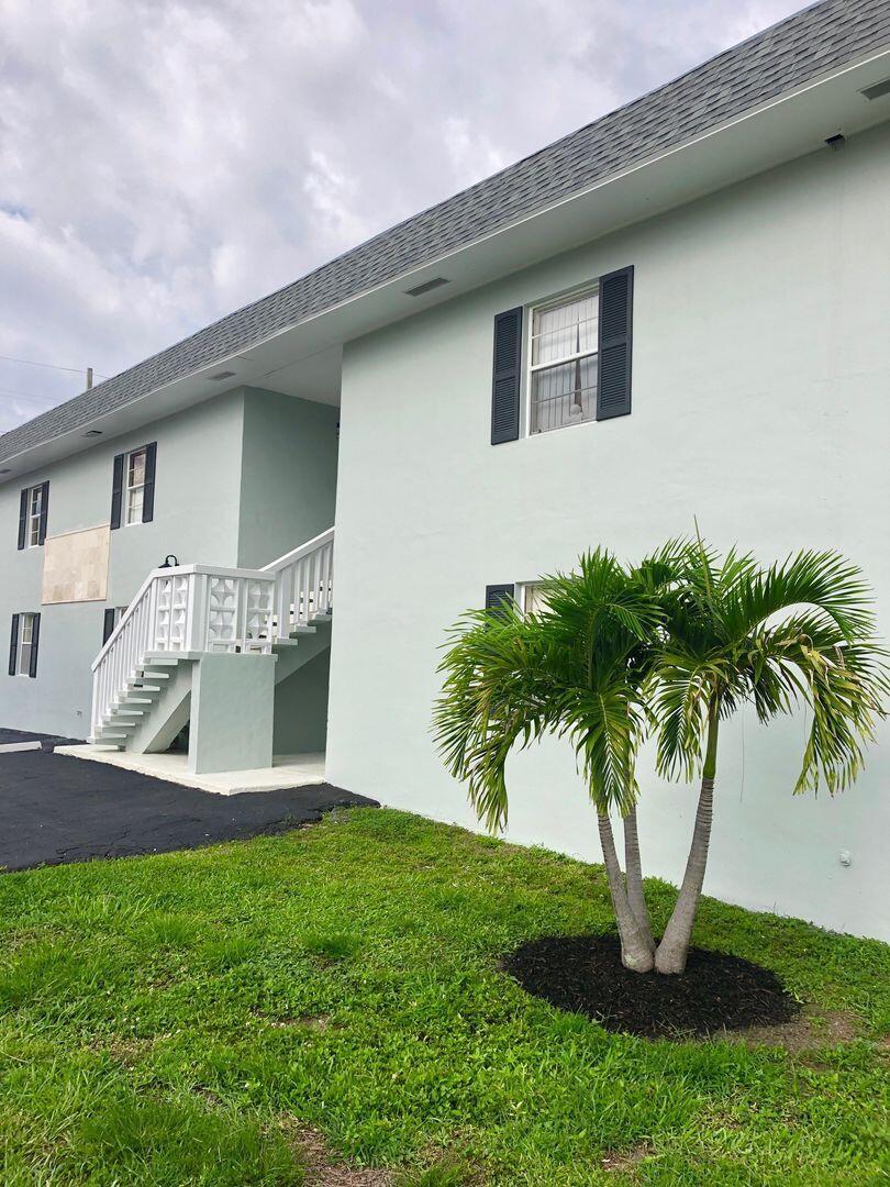 2716 Vandiver Drive 10b