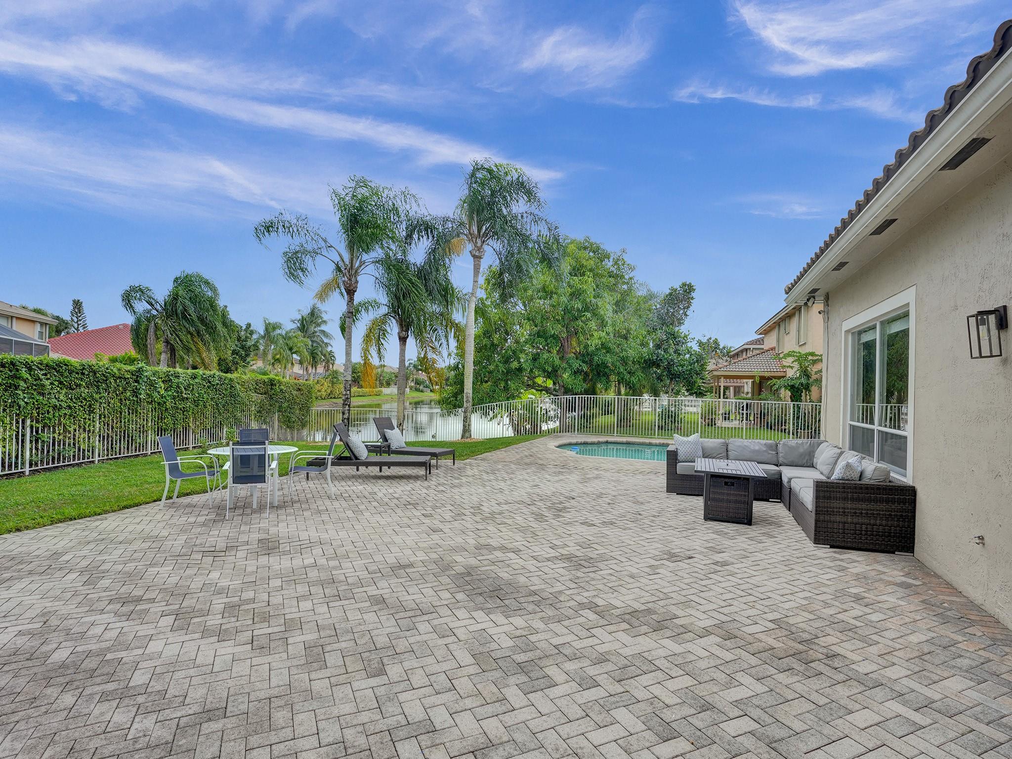 CORAL CREEK REPLAT 3 - Residential