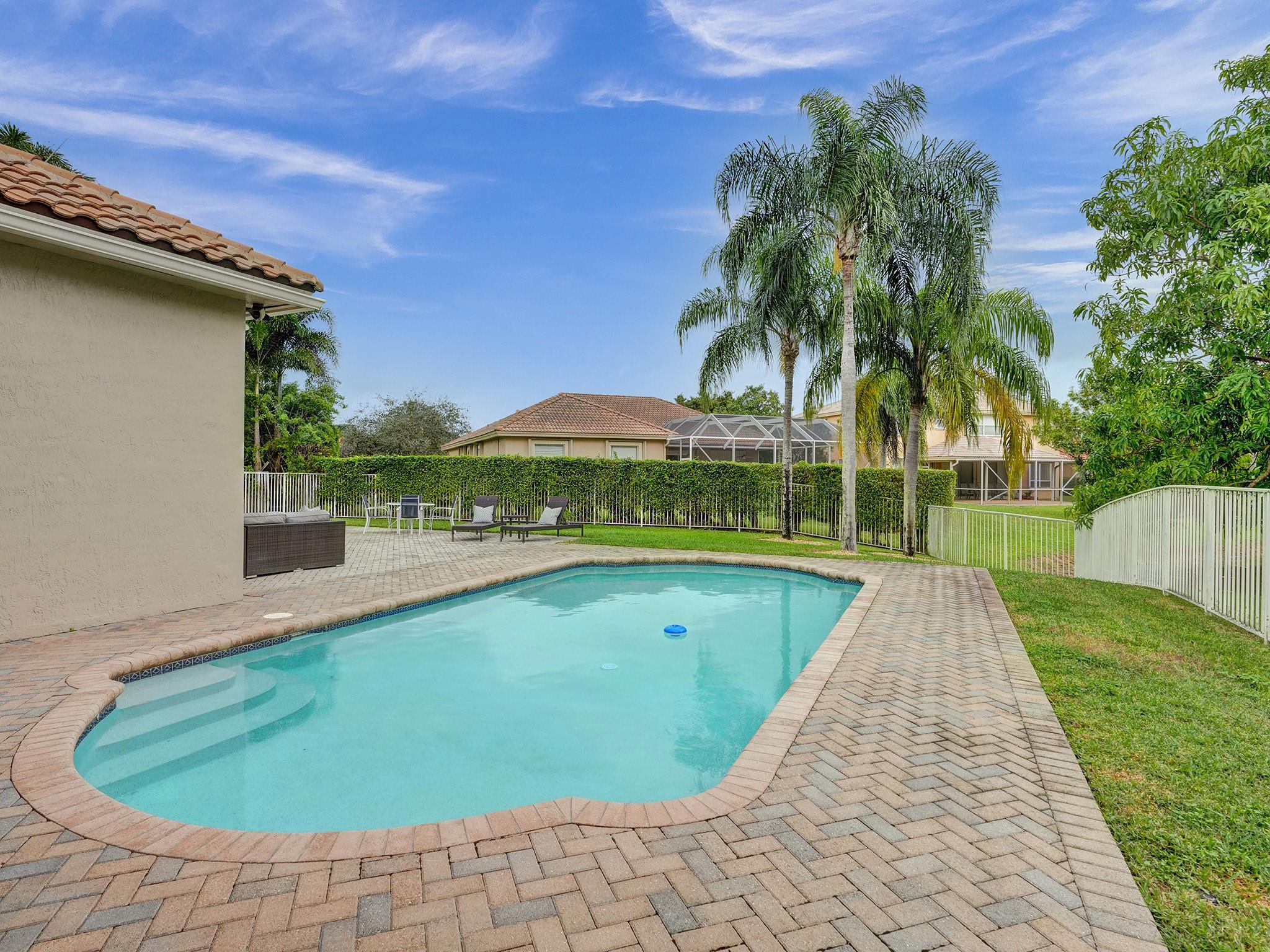 CORAL CREEK REPLAT 3 - Residential