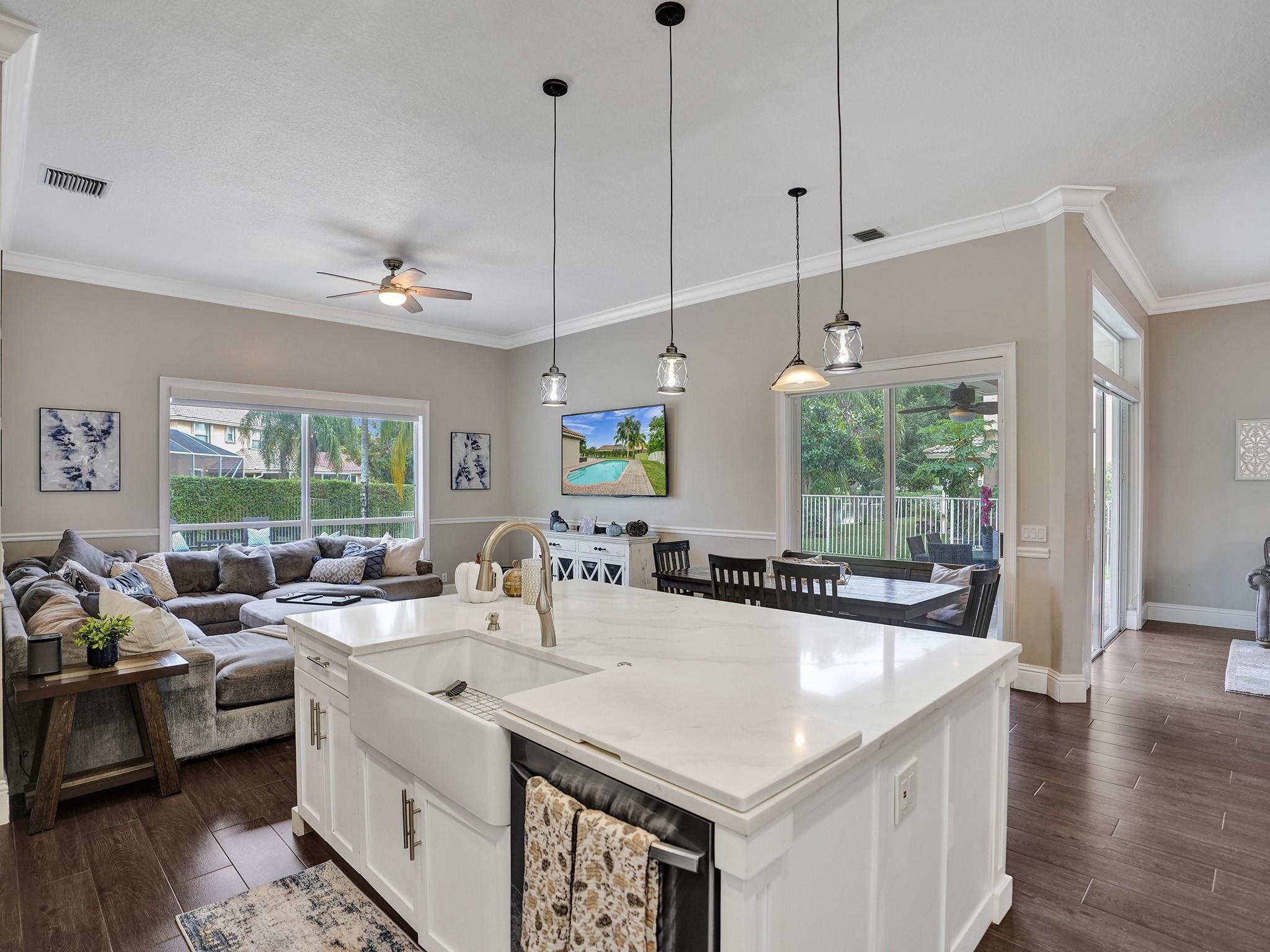 CORAL CREEK REPLAT 3 - Residential