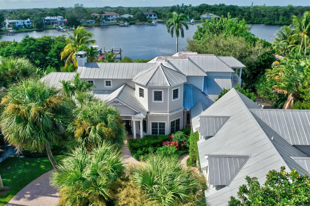 RIVERSIDE ON THE LOXAHATC - Residential