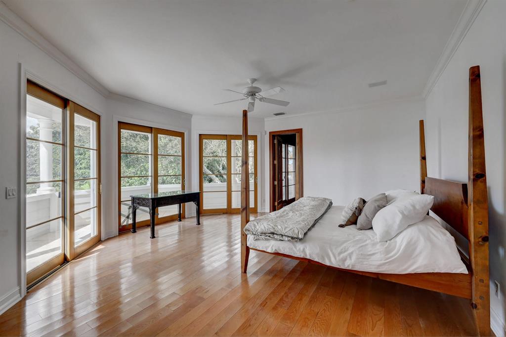 RIVERSIDE ON THE LOXAHATC - Residential