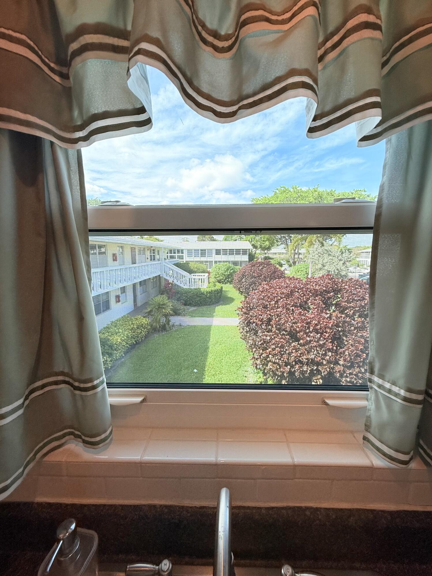 DURHAM D CONDO - Residential