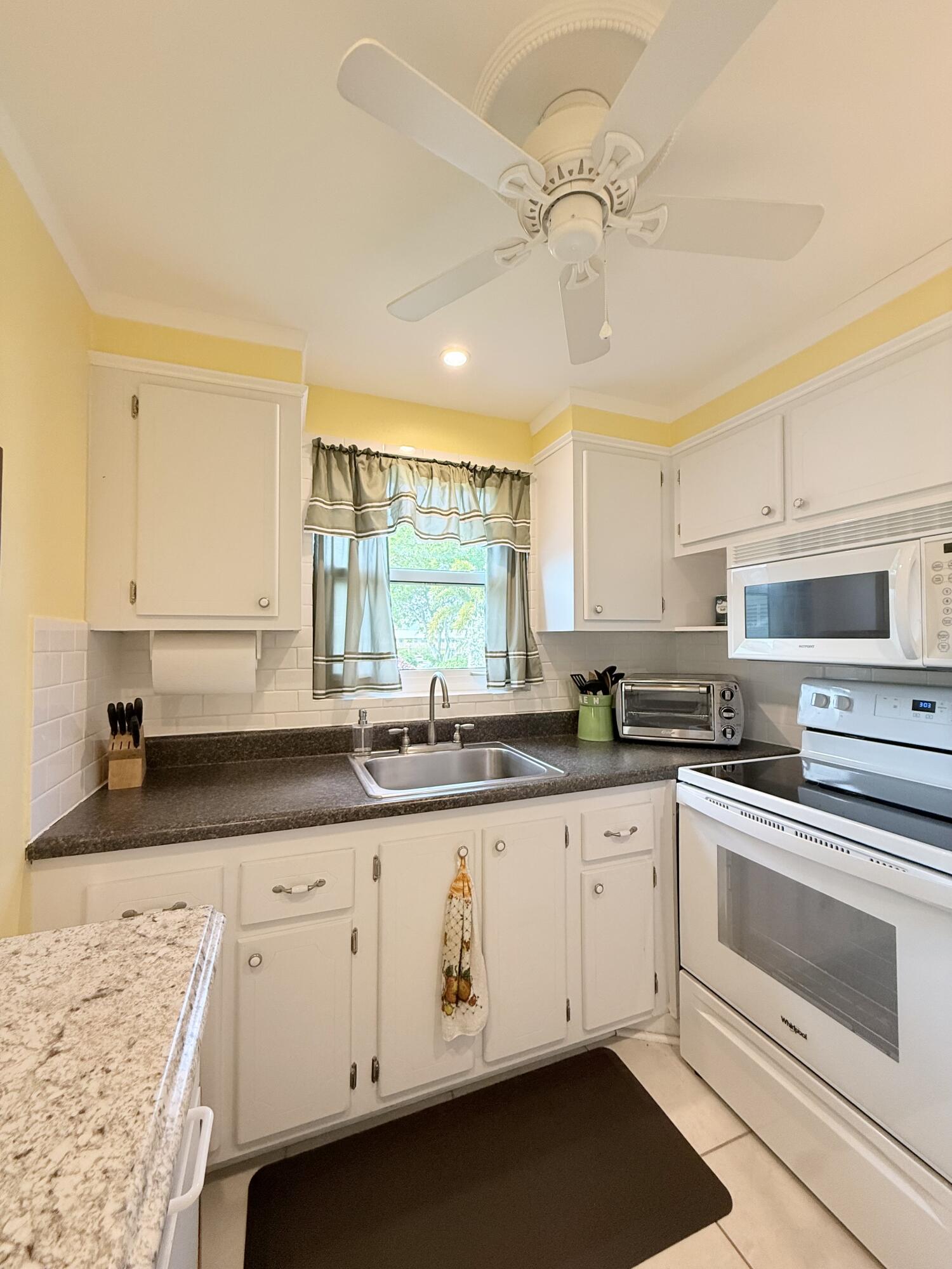 DURHAM D CONDO - Residential